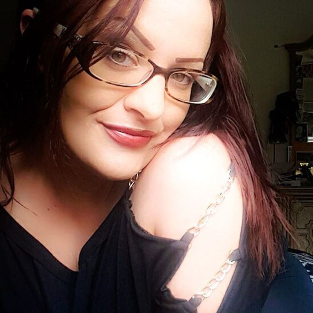 Meet your Posher, Steph